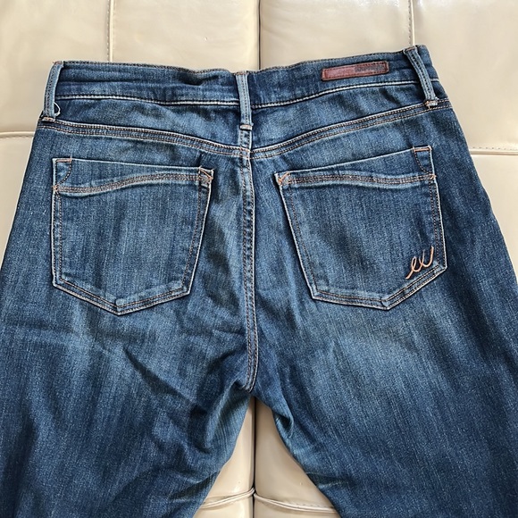 Express Mid Rise Legging Jeans Size 4 - Picture 5 of 7